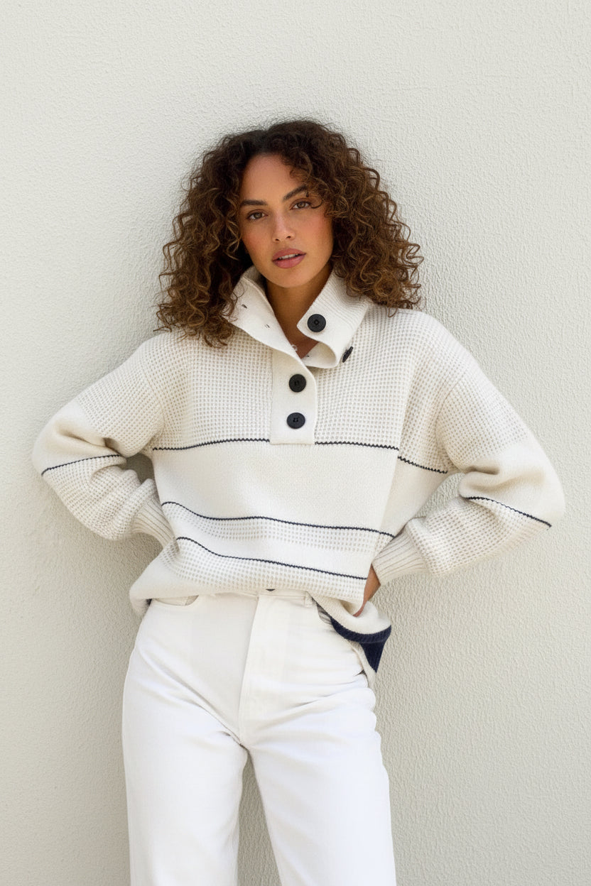 Pull boutonné à col ouvert